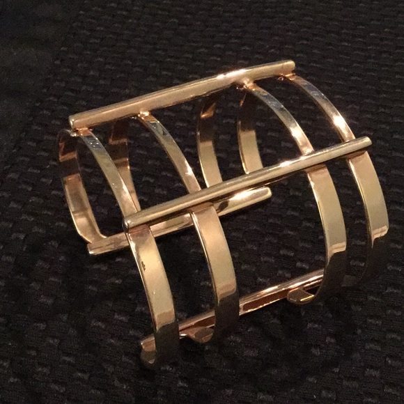 Rose Gold Tone Bracelet - Picture 2 of 5